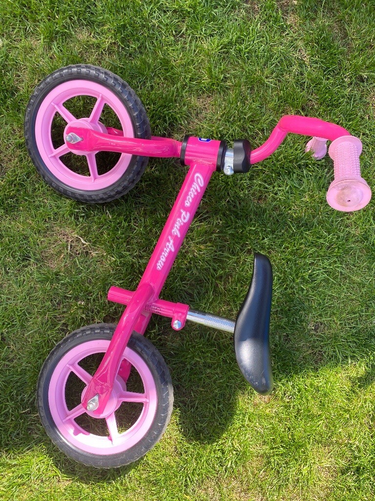 pink chicco balance bike